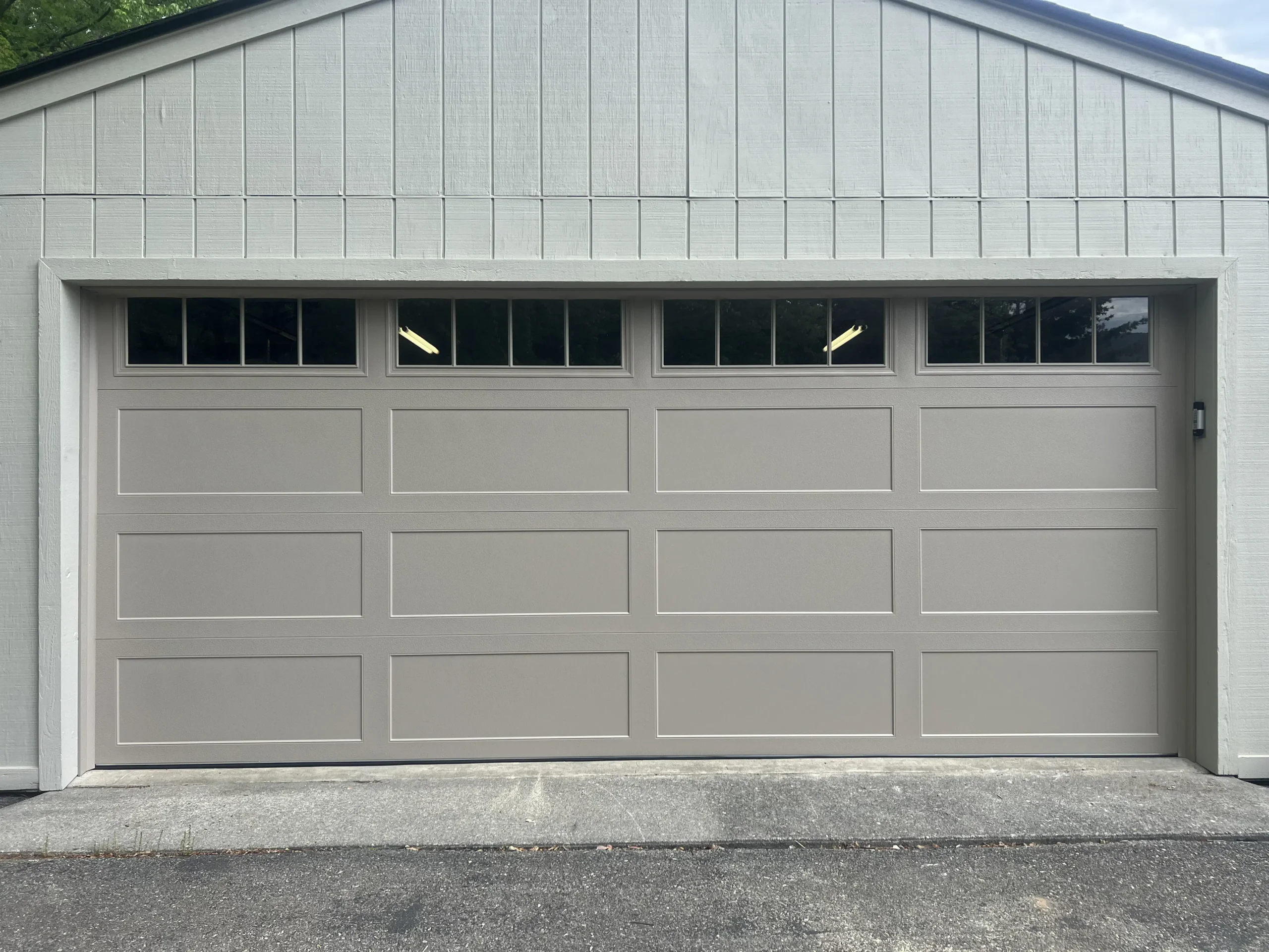 Garage Door Service - Star City Garage Doors - Roanoke, Lynchburg, Smith Mountain Lake VA